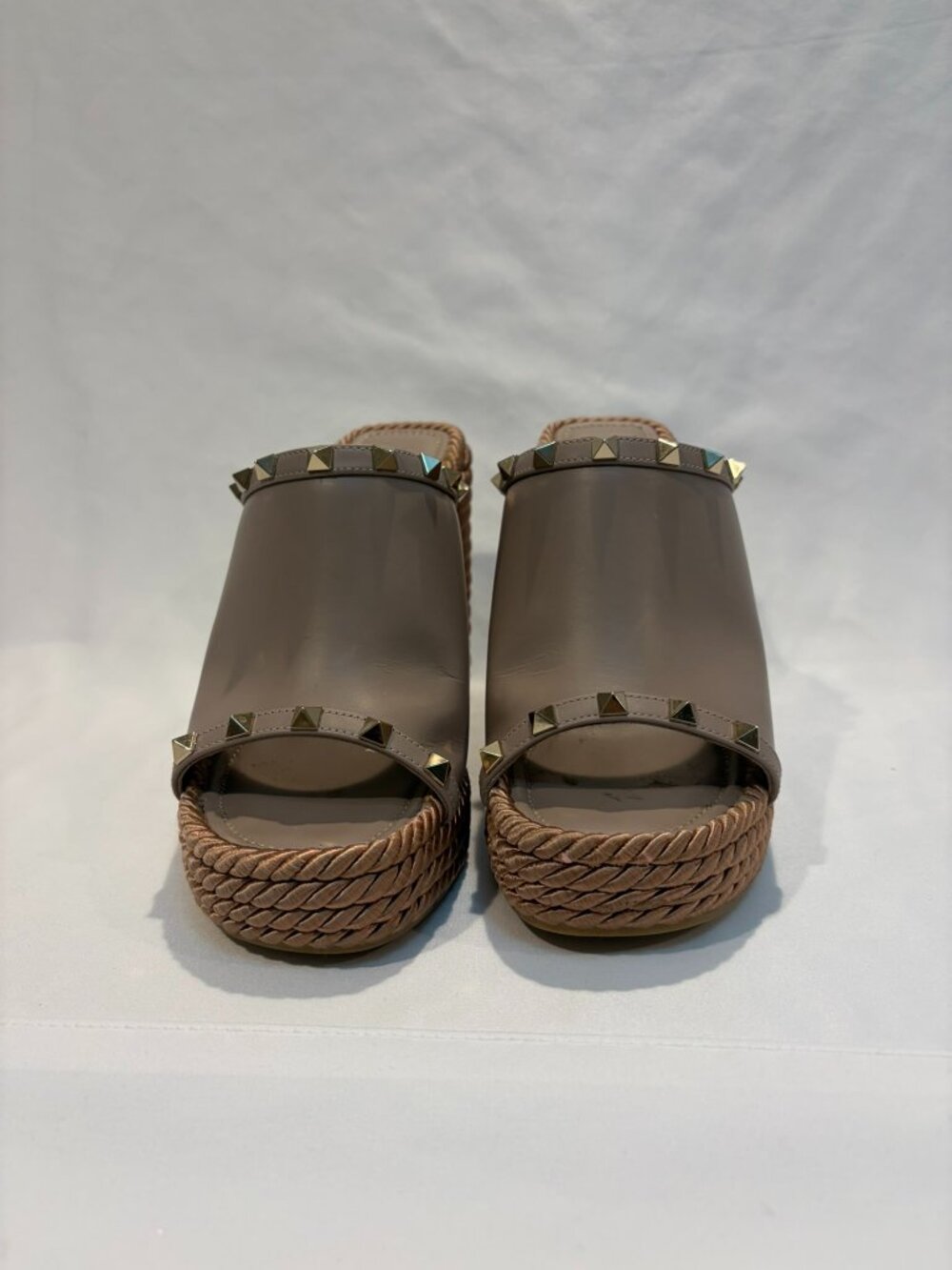 Valentino Garavani Gold Studded Leather Wedge Slide Rope Sandals Espadrille 9 - Picture 6 of 9